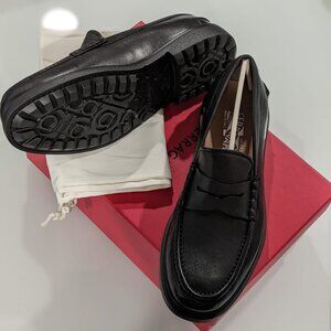 Mens Ferragamo Pittsburgh Black Loafer Size 10.5